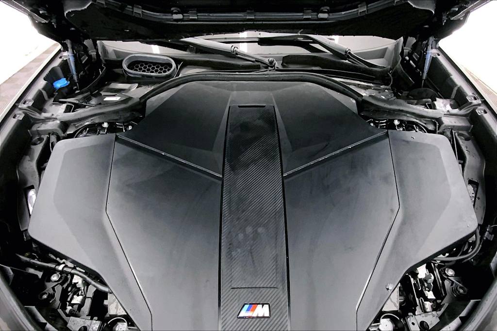 Thumbnail: 2024 BMW i7 - 9