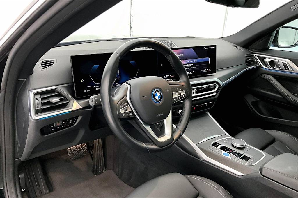 Thumbnail: 2024 BMW i4 - 2