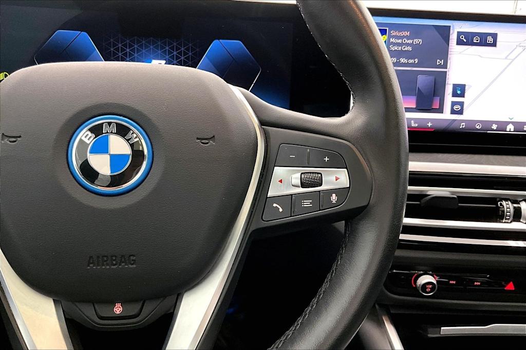 Thumbnail: 2024 BMW i4 - 26