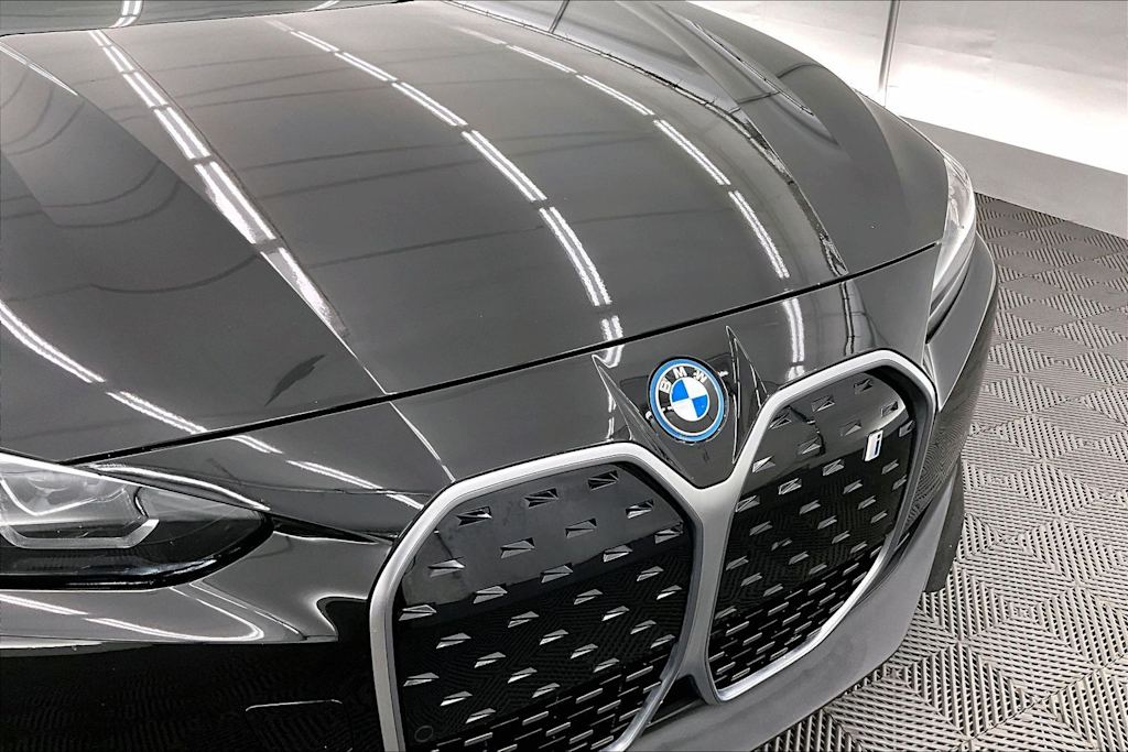 Thumbnail: 2024 BMW i4 - 7