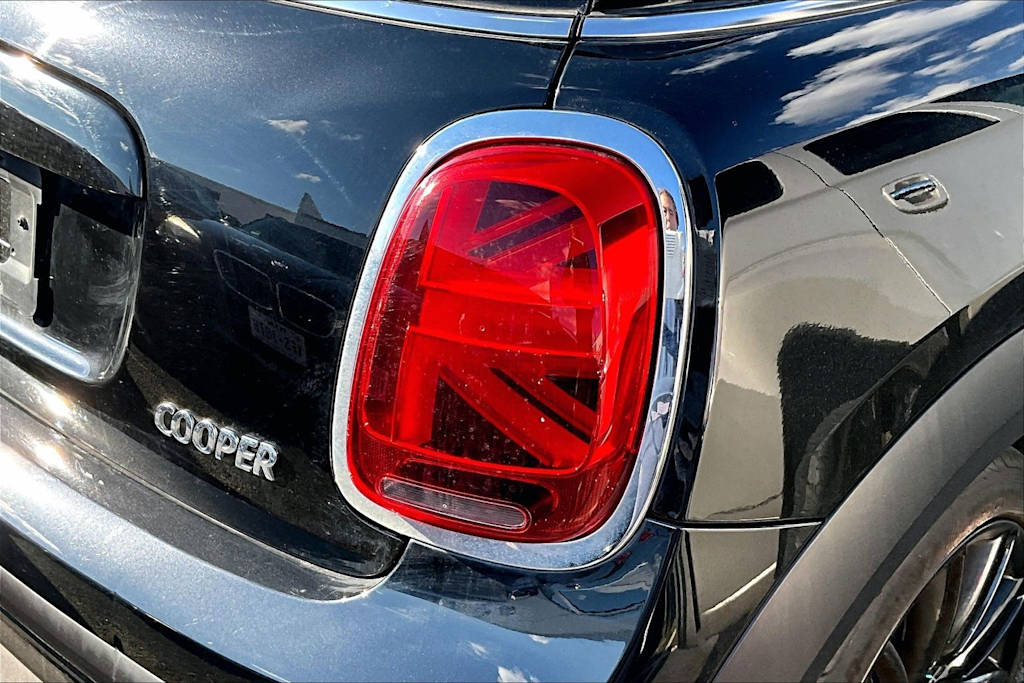 Thumbnail: 2024 MINI Cooper - 12