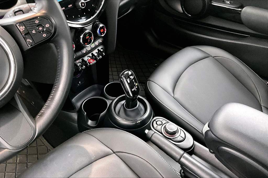 Thumbnail: 2023 MINI Cooper - 16
