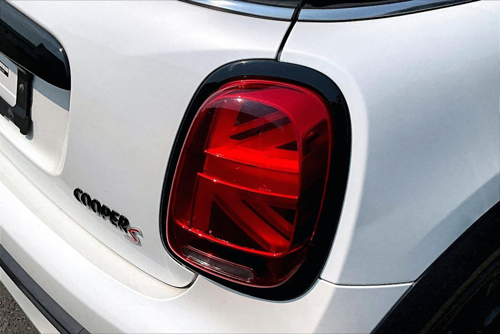 Thumbnail: 2024 MINI Cooper - 13