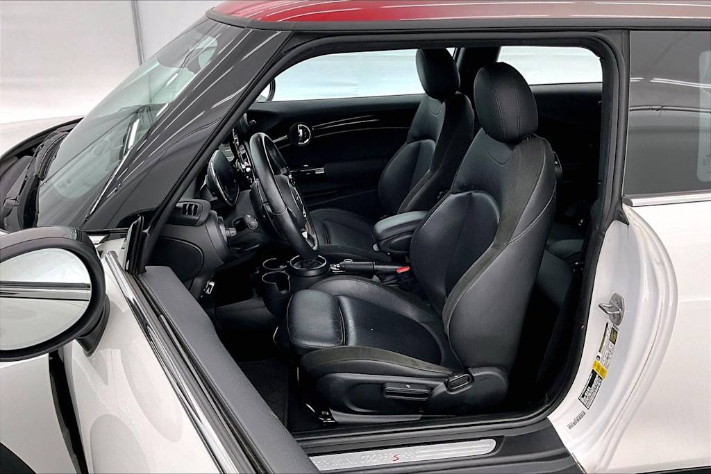 Thumbnail: 2024 MINI Cooper - 11