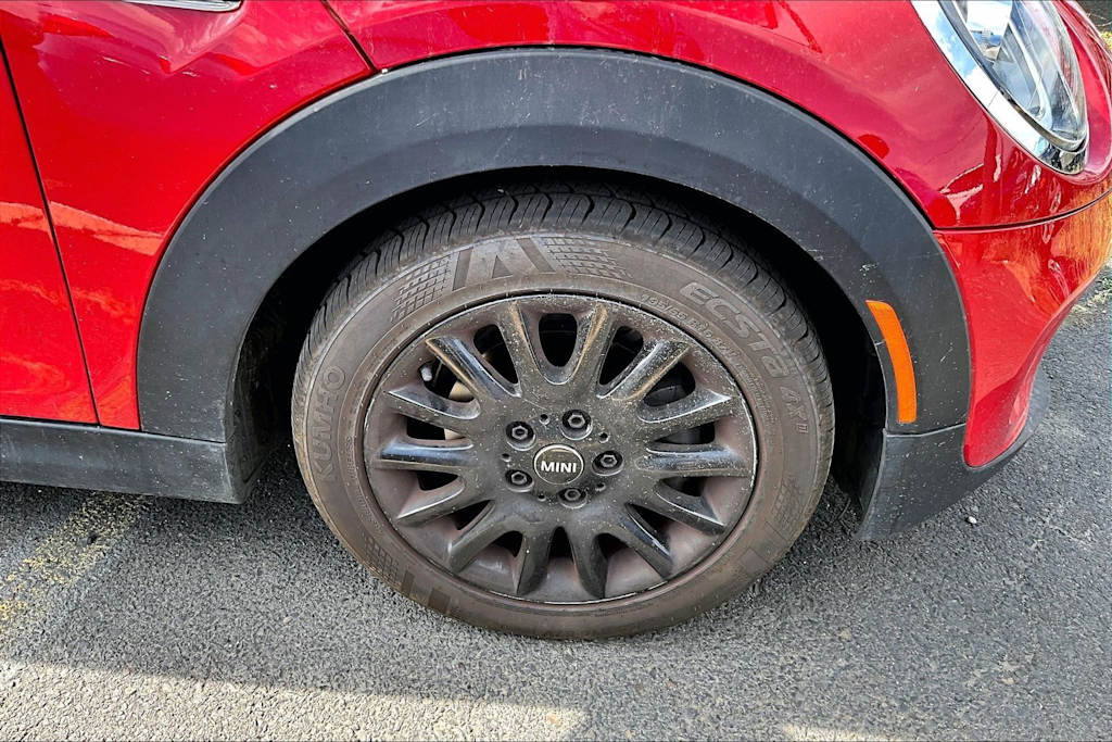 Thumbnail: 2020 MINI Cooper - 13