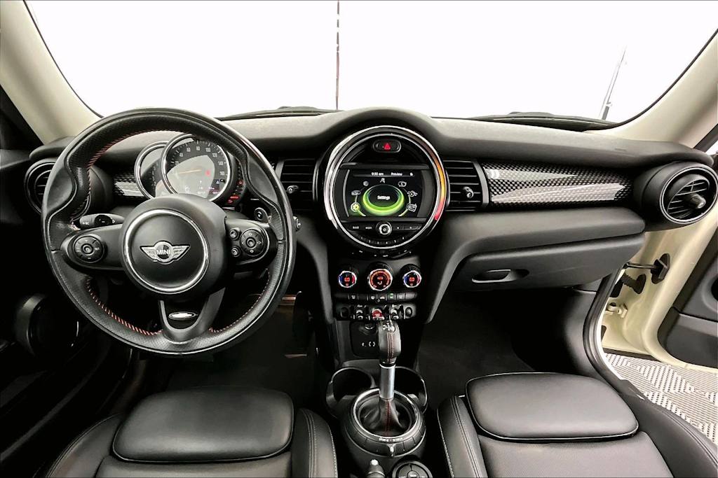 Thumbnail: 2017 MINI Cooper - 10