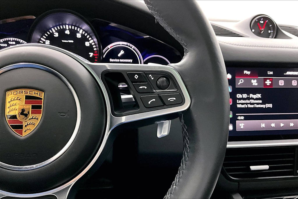 Thumbnail: 2022 Porsche Cayenne - 26