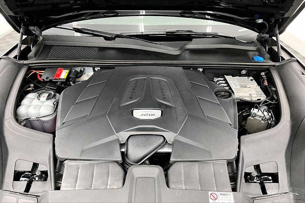 Thumbnail: 2022 Porsche Cayenne - 7