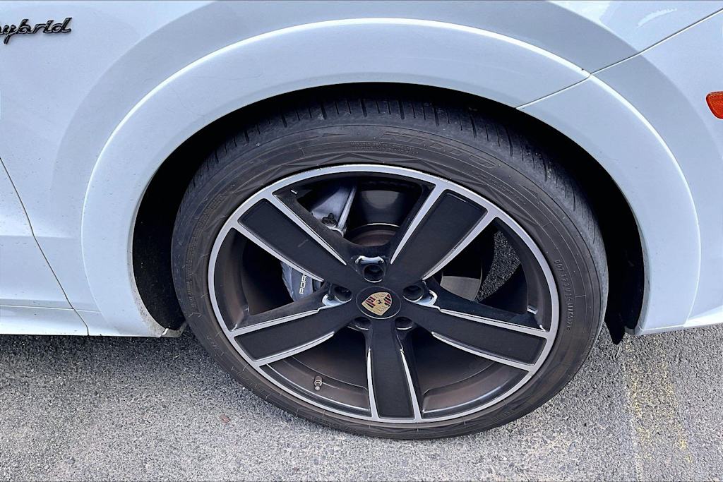 Thumbnail: 2019 Porsche Cayenne - 14