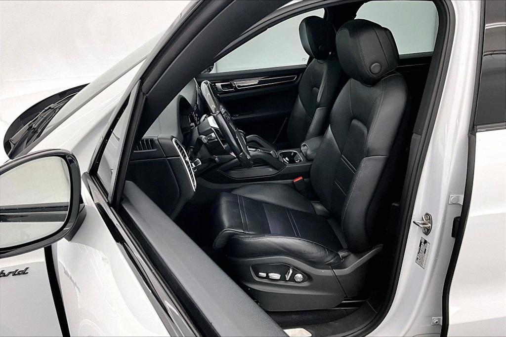 Thumbnail: 2019 Porsche Cayenne - 11