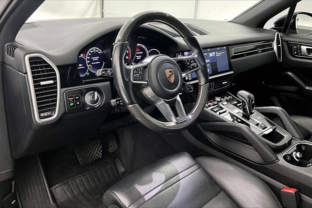 Thumbnail: 2019 Porsche Cayenne - 2