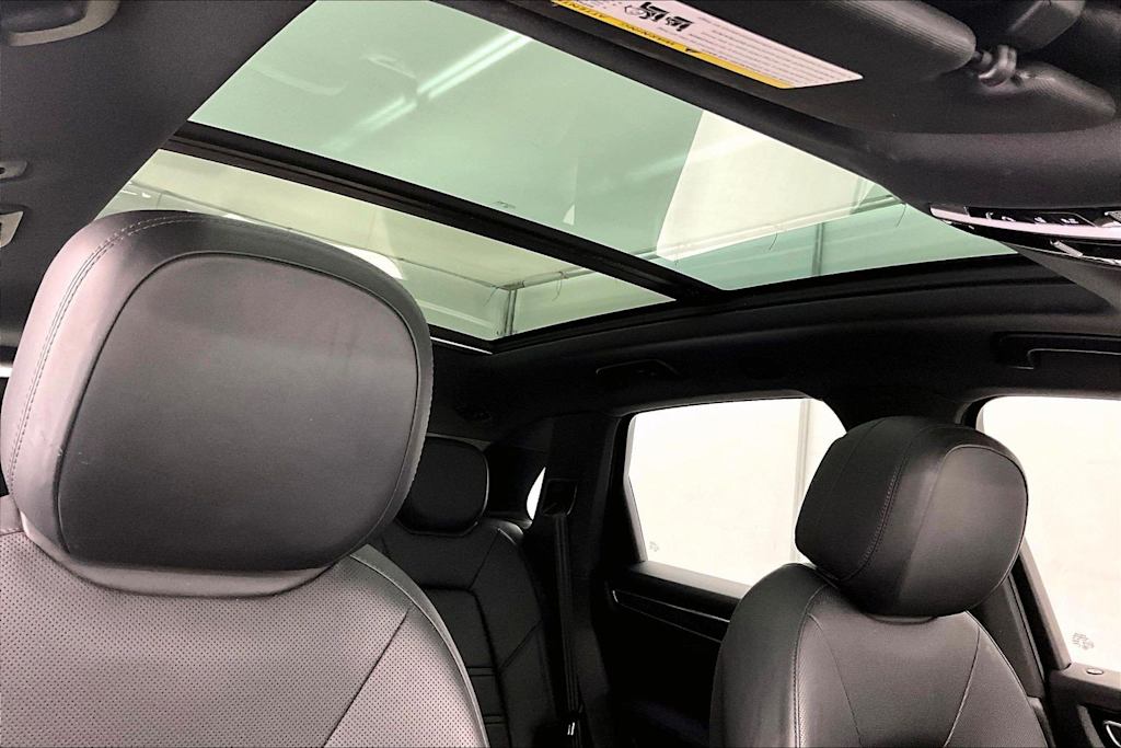 Thumbnail: 2019 Porsche Cayenne - 30