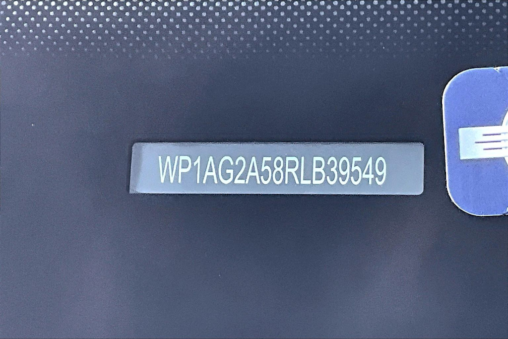 Thumbnail: 2024 Porsche Macan - 8