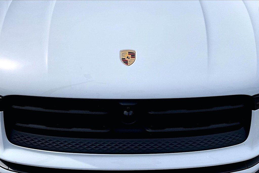 Thumbnail: 2024 Porsche Macan - 19