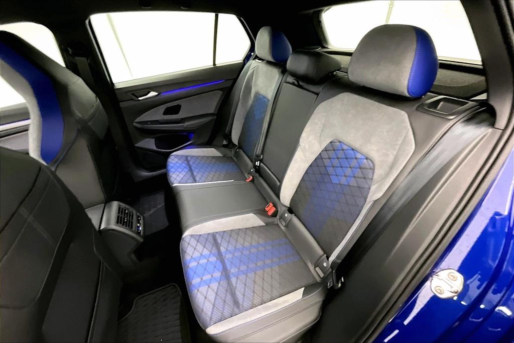 Thumbnail: 2025 Volkswagen Golf - 29
