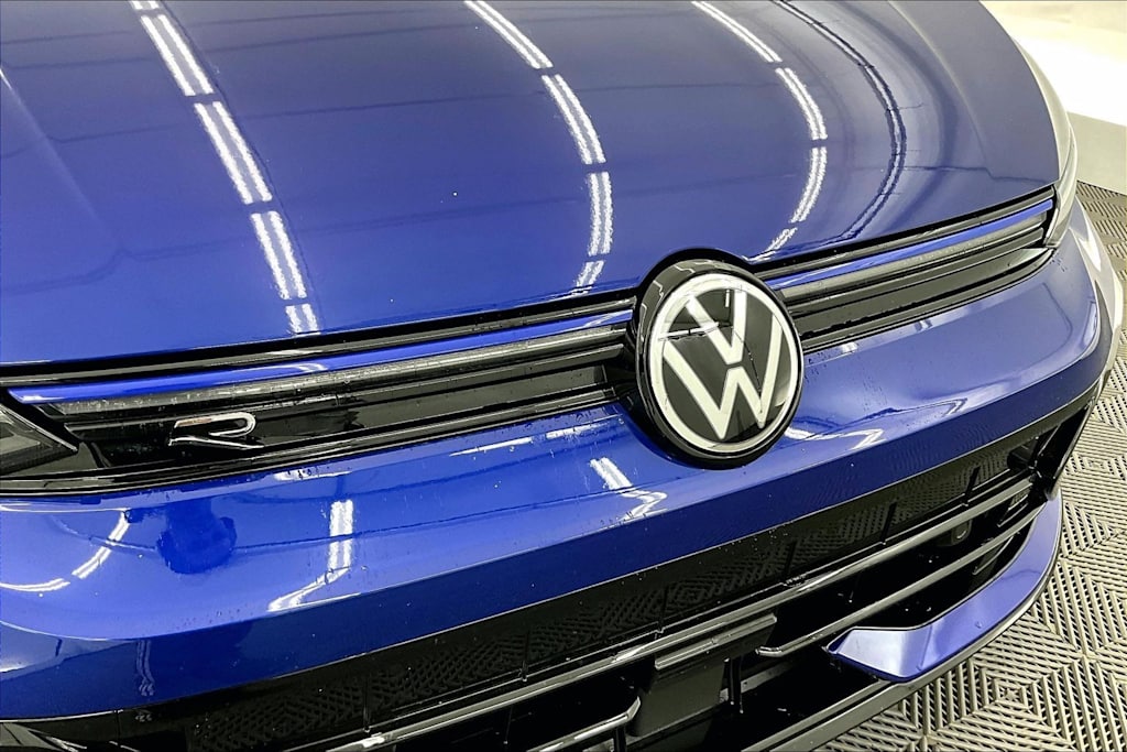 Thumbnail: 2025 Volkswagen Golf - 33