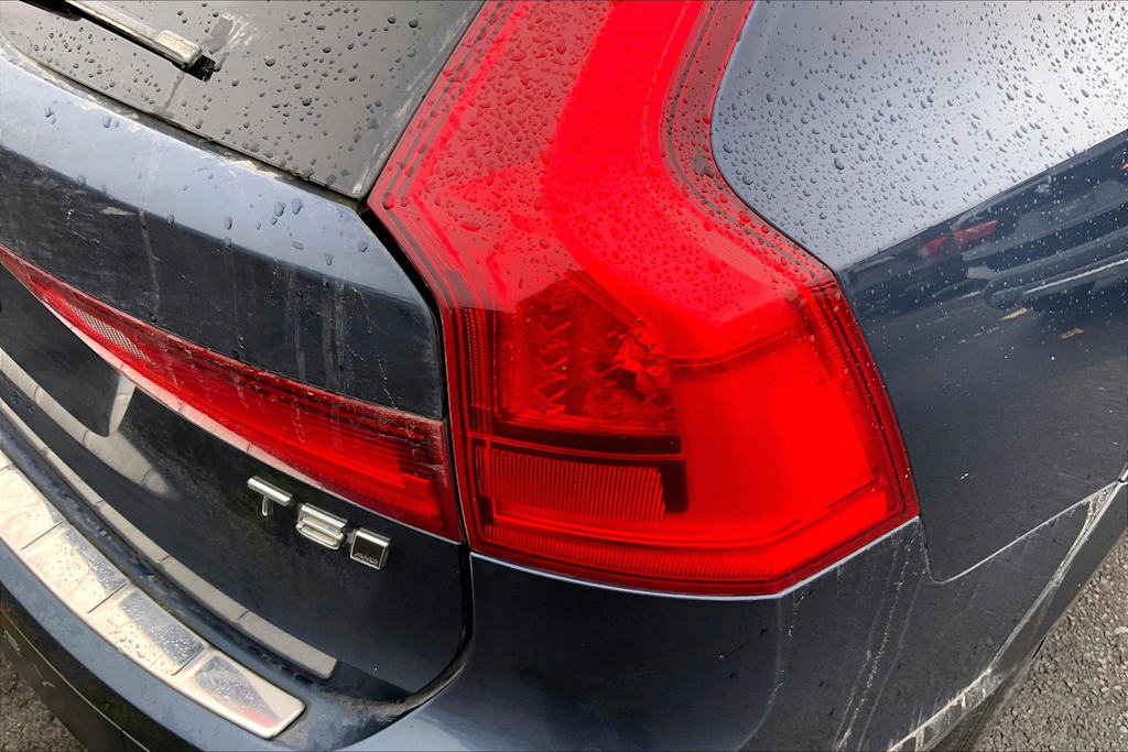 2018 Volvo V90 T5 16