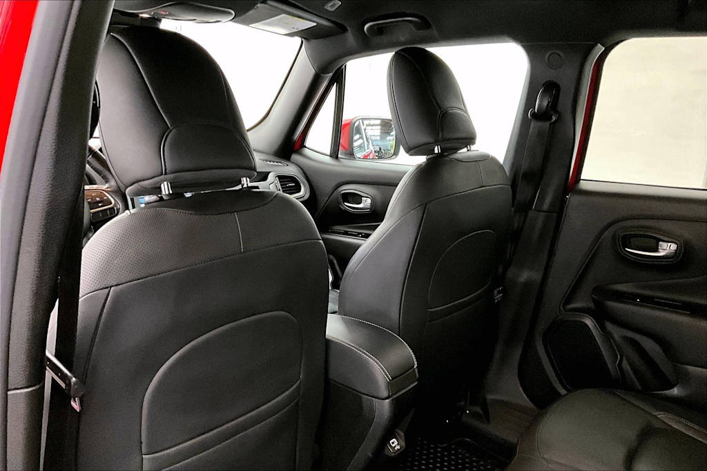 Thumbnail: 2020 Jeep Renegade - 12