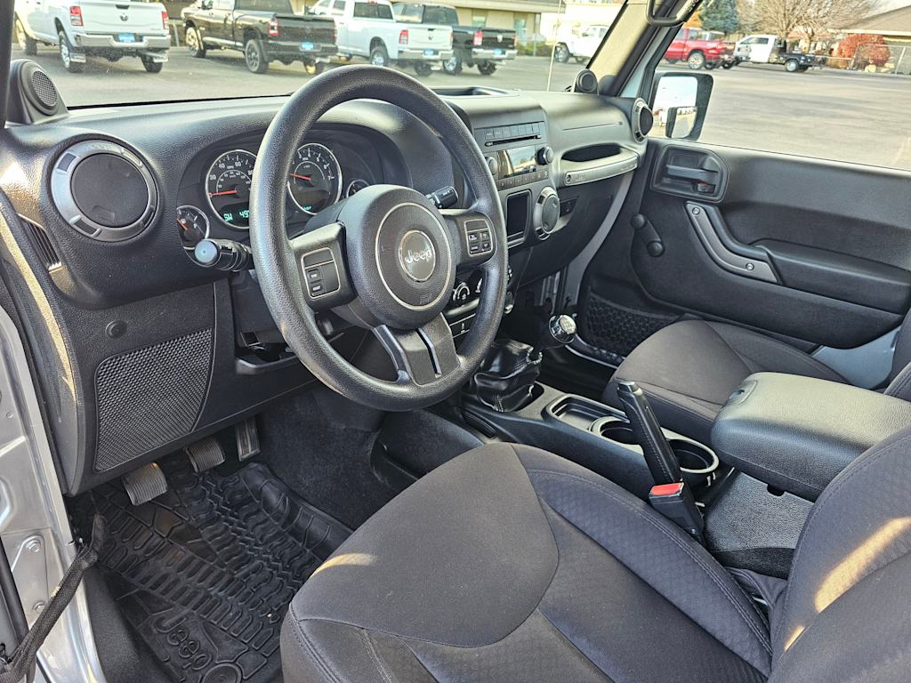 2014 Jeep Wrangler Sport 2