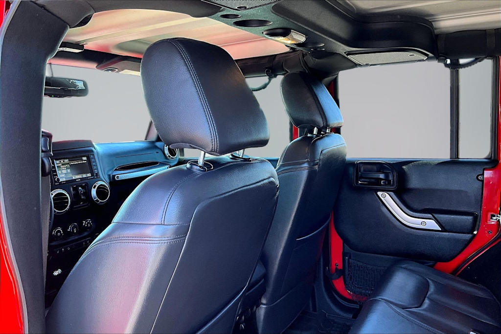Thumbnail: 2017 Jeep Wrangler - 6