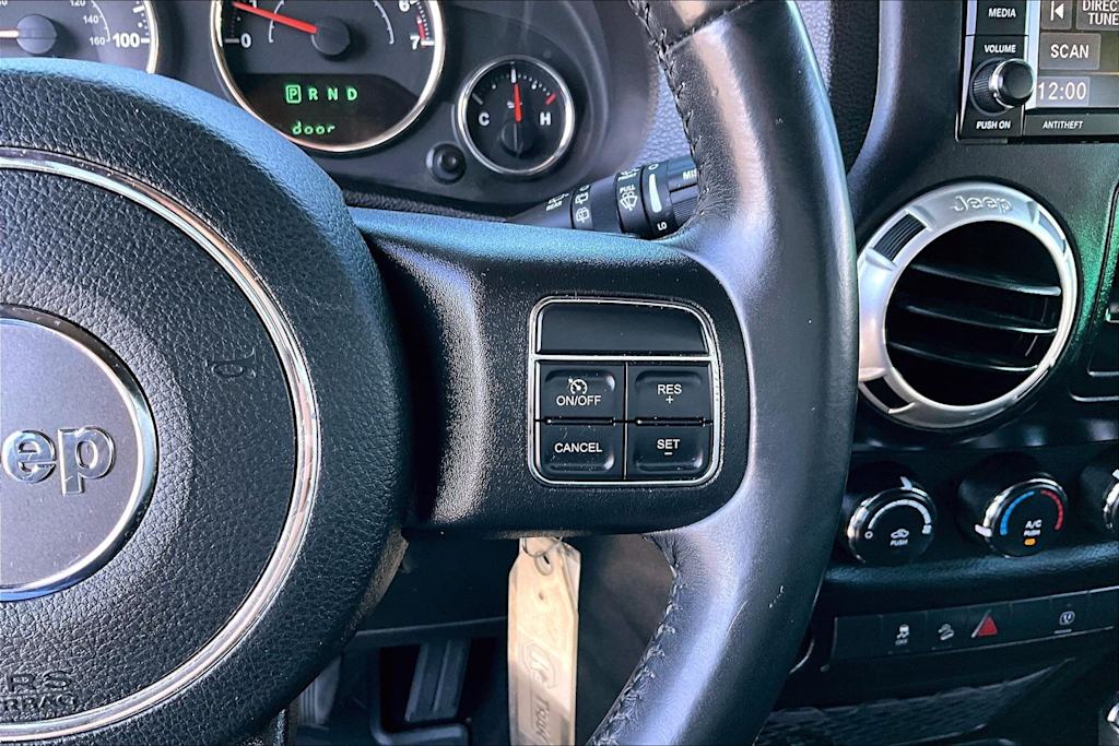 Thumbnail: 2018 Jeep Wrangler - 26