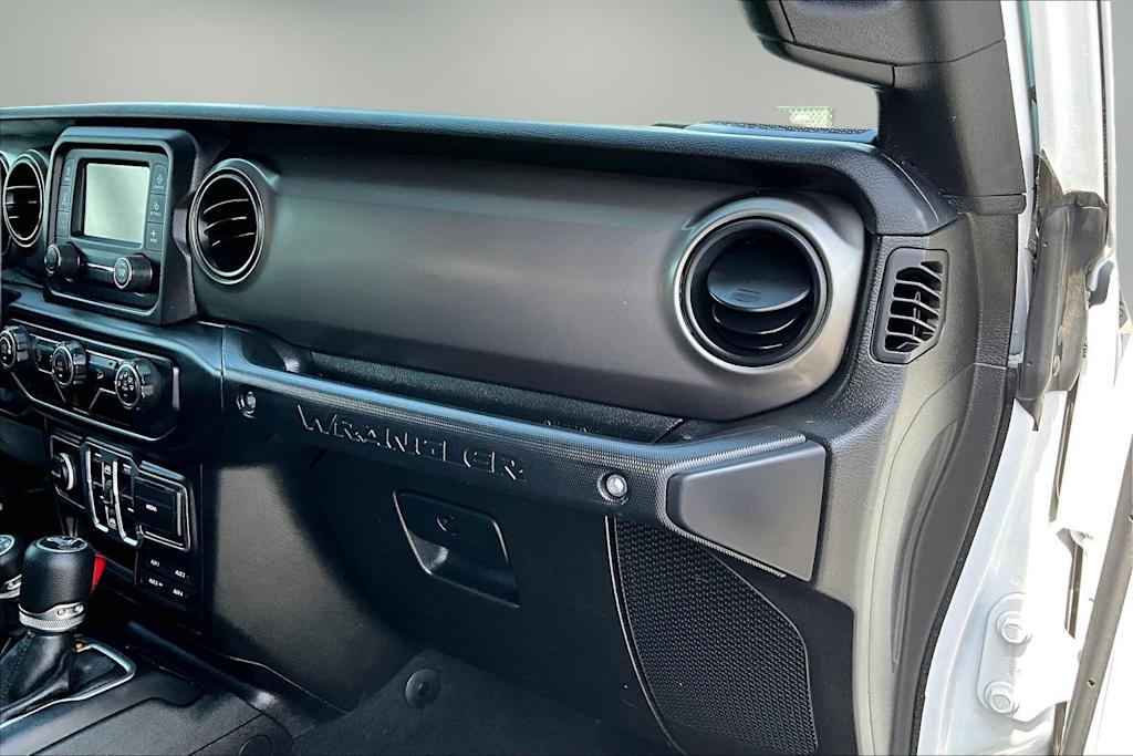 Thumbnail: 2018 Jeep Wrangler - 25