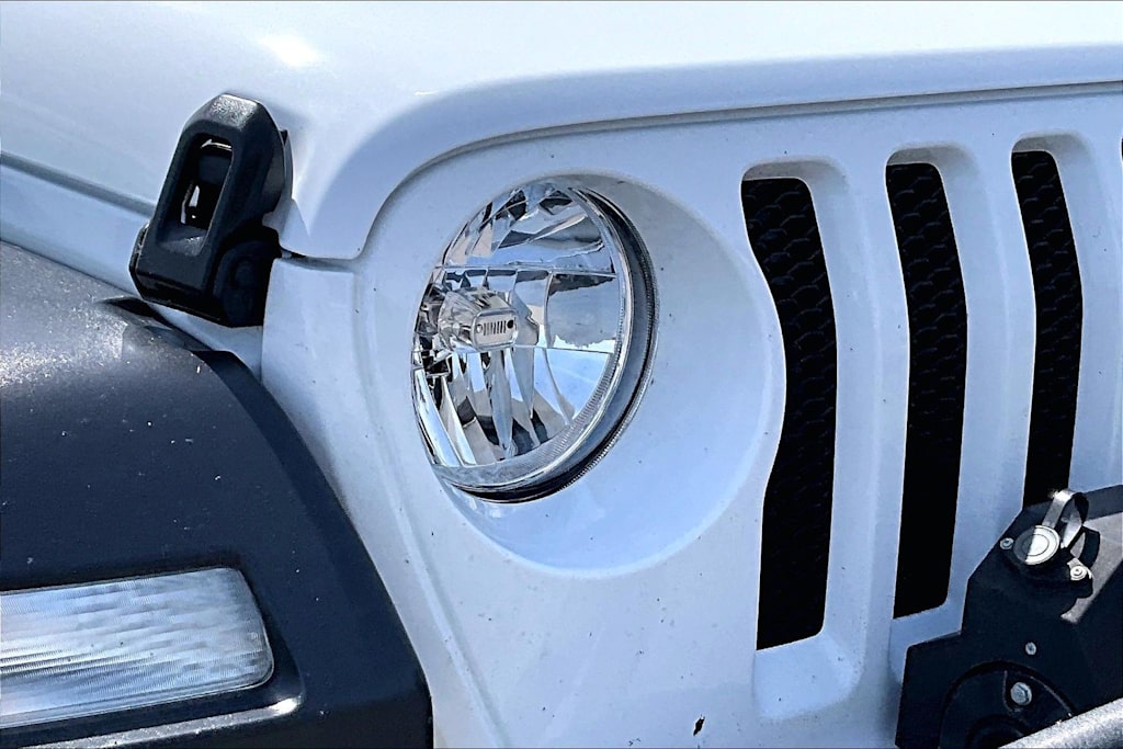 Thumbnail: 2018 Jeep Wrangler - 31