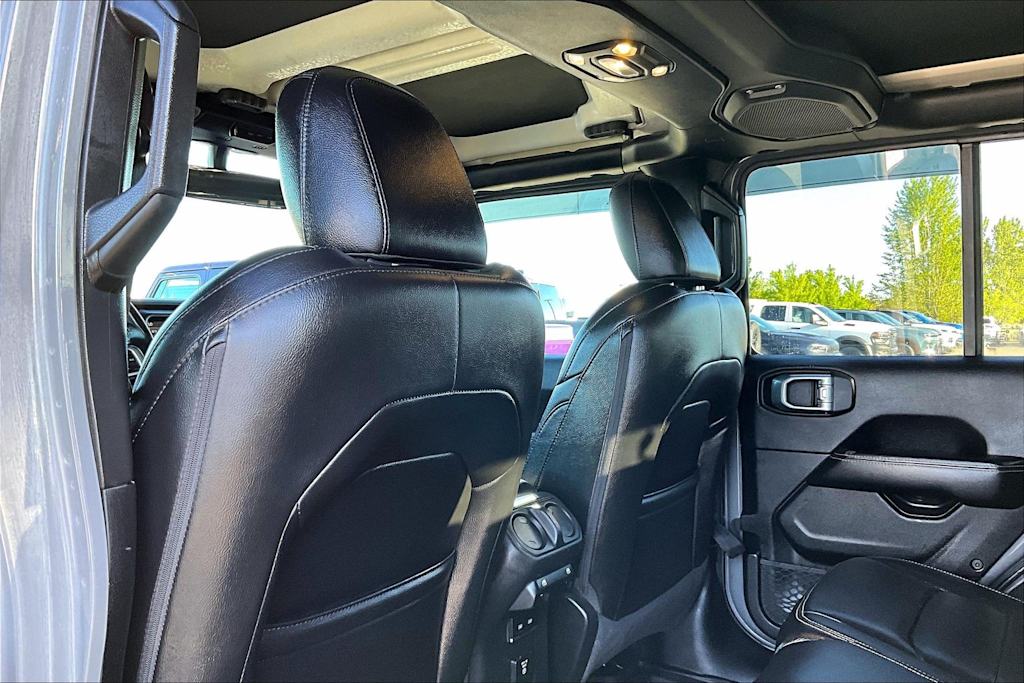 Thumbnail: 2021 Jeep Wrangler - 12