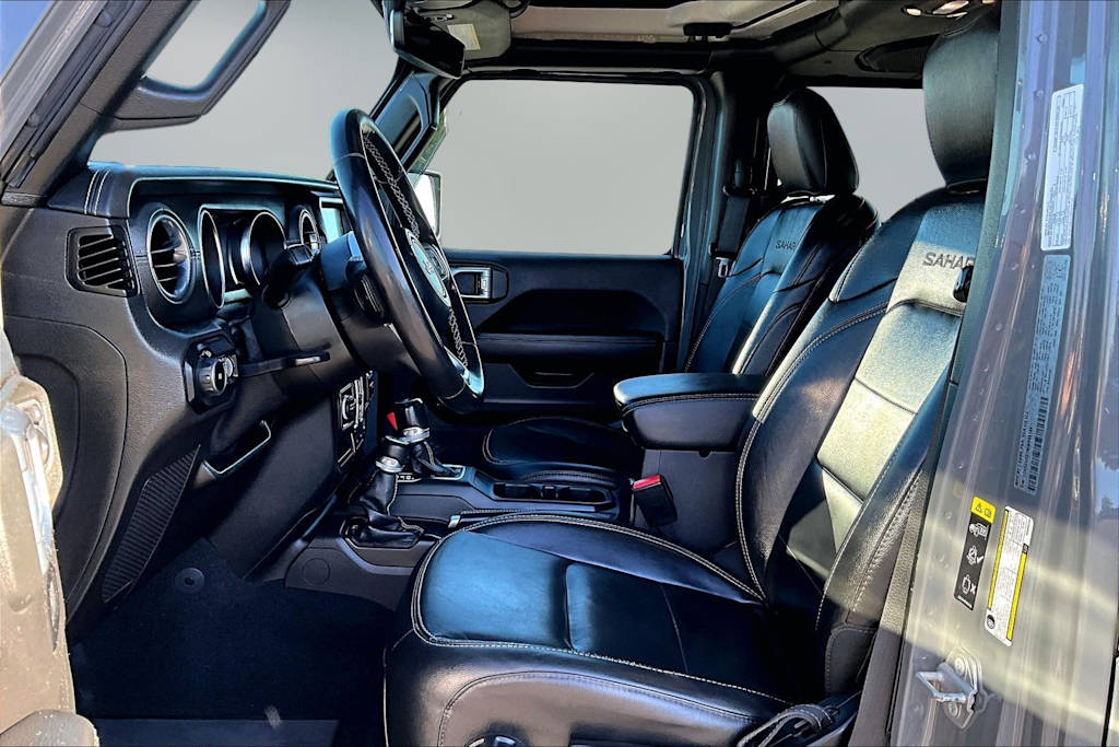 Thumbnail: 2021 Jeep Wrangler - 10