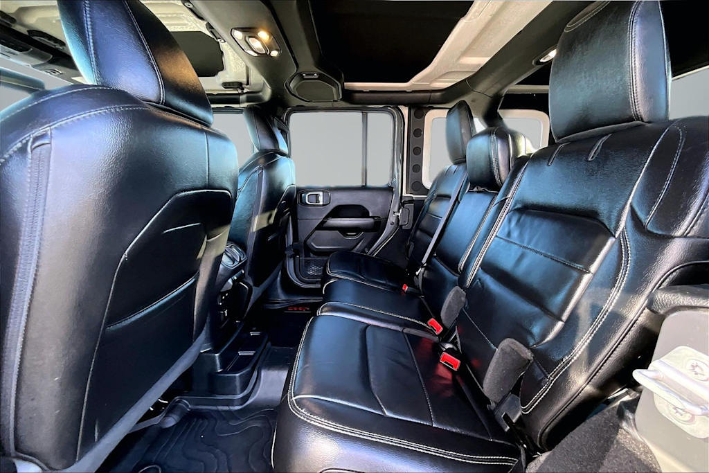 Thumbnail: 2021 Jeep Wrangler - 26