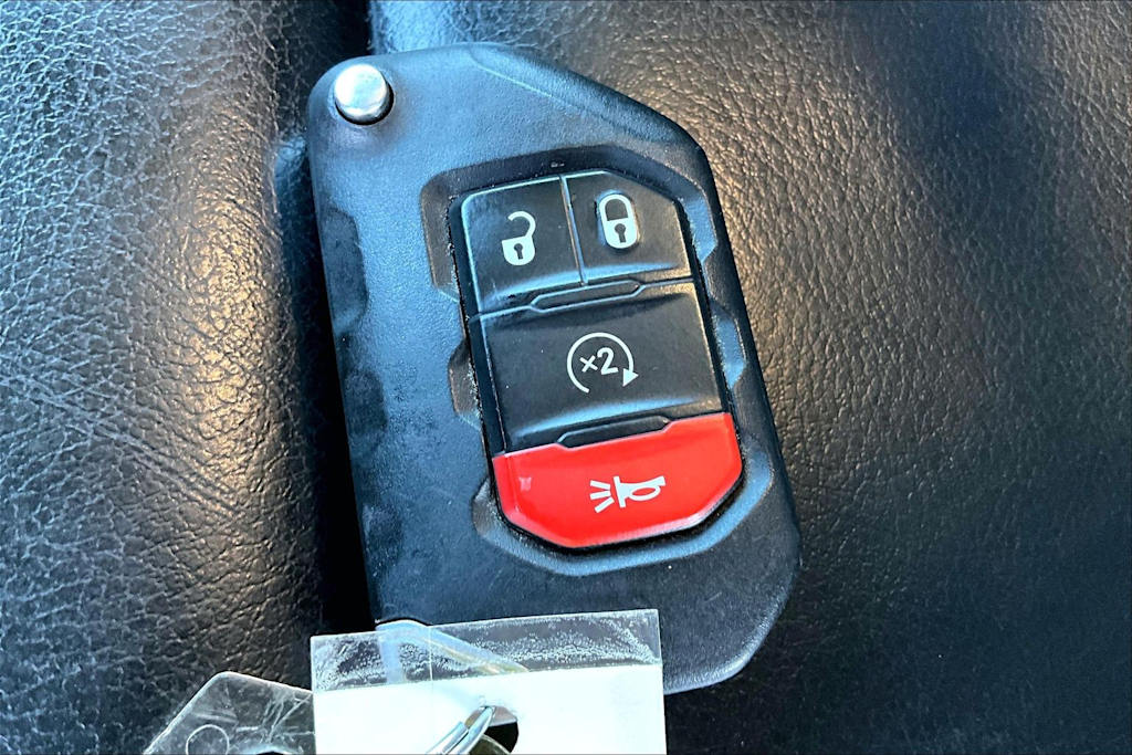 Thumbnail: 2021 Jeep Wrangler - 19