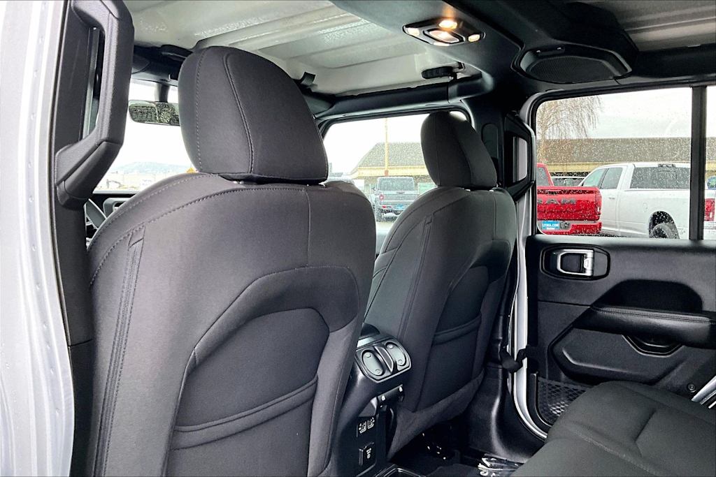 Thumbnail: 2023 Jeep Wrangler - 22