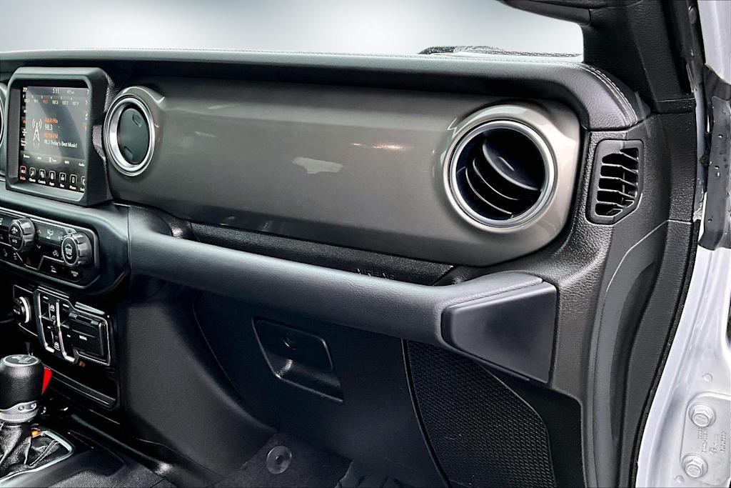 Thumbnail: 2023 Jeep Wrangler - 25