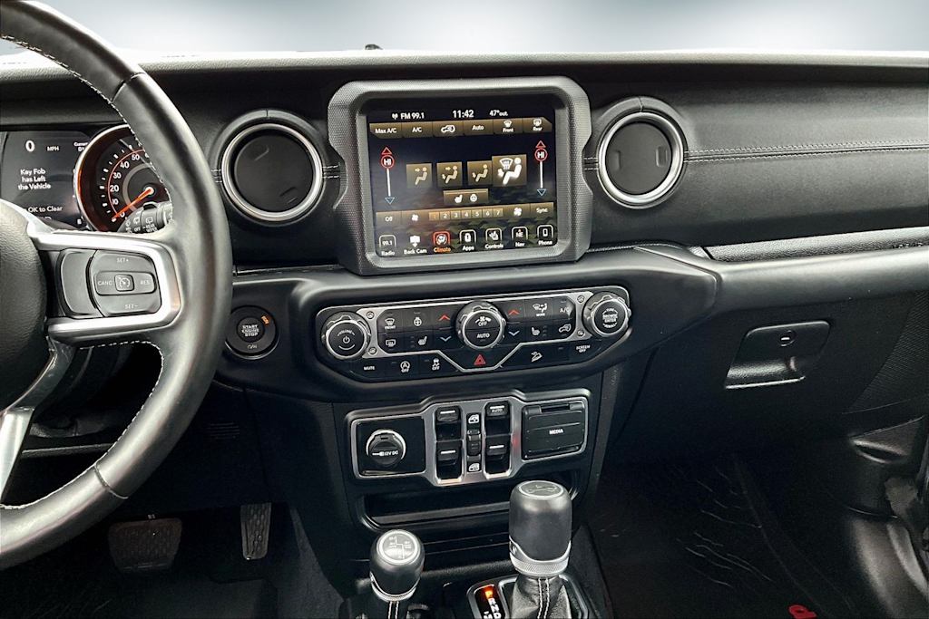 Thumbnail: 2019 Jeep Wrangler - 15