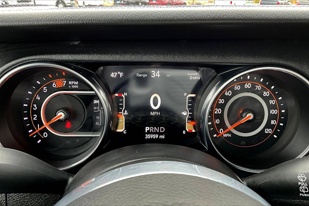 Thumbnail: 2019 Jeep Wrangler - 17