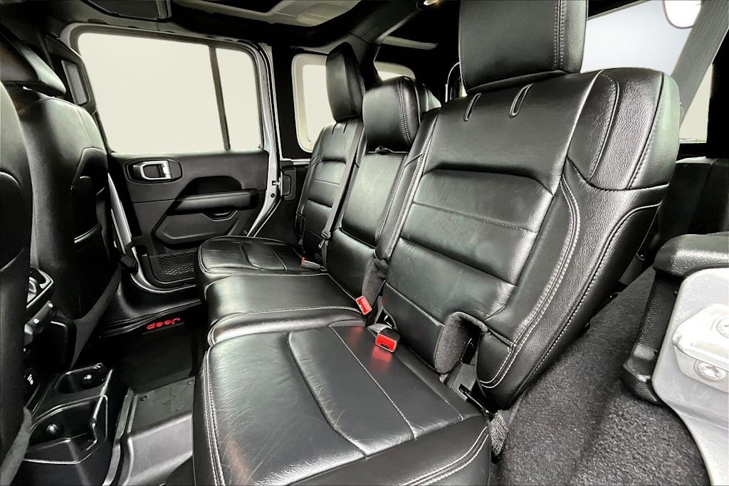 Thumbnail: 2019 Jeep Wrangler - 28