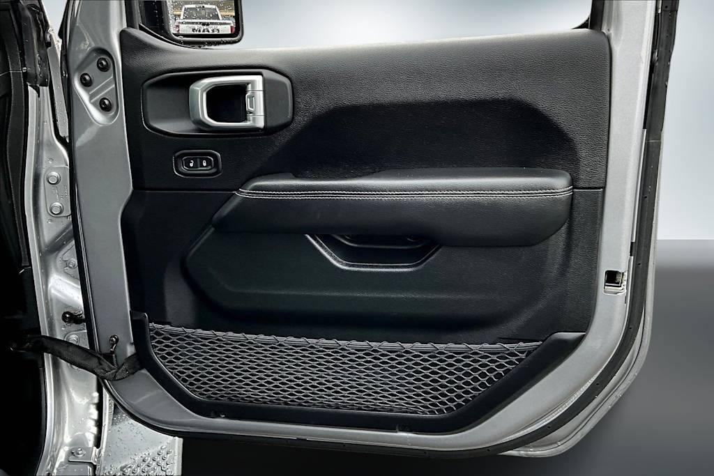 Thumbnail: 2019 Jeep Wrangler - 27