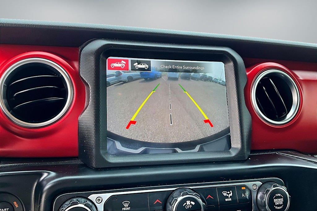 Thumbnail: 2022 Jeep Wrangler - 26