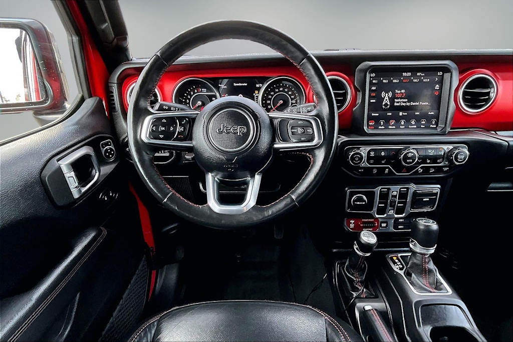 Thumbnail: 2018 Jeep Wrangler - 12