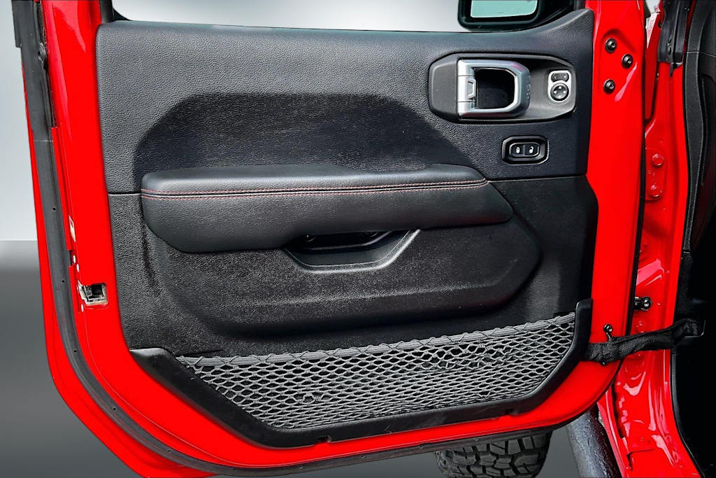 Thumbnail: 2019 Jeep Wrangler - 26