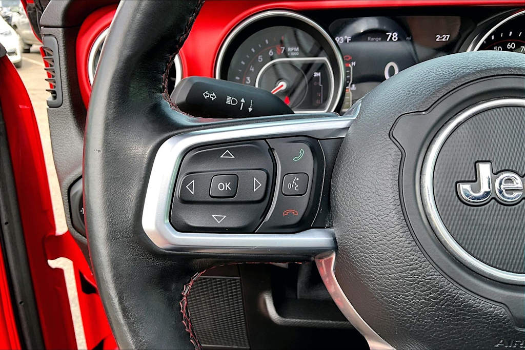 Thumbnail: 2019 Jeep Wrangler - 23