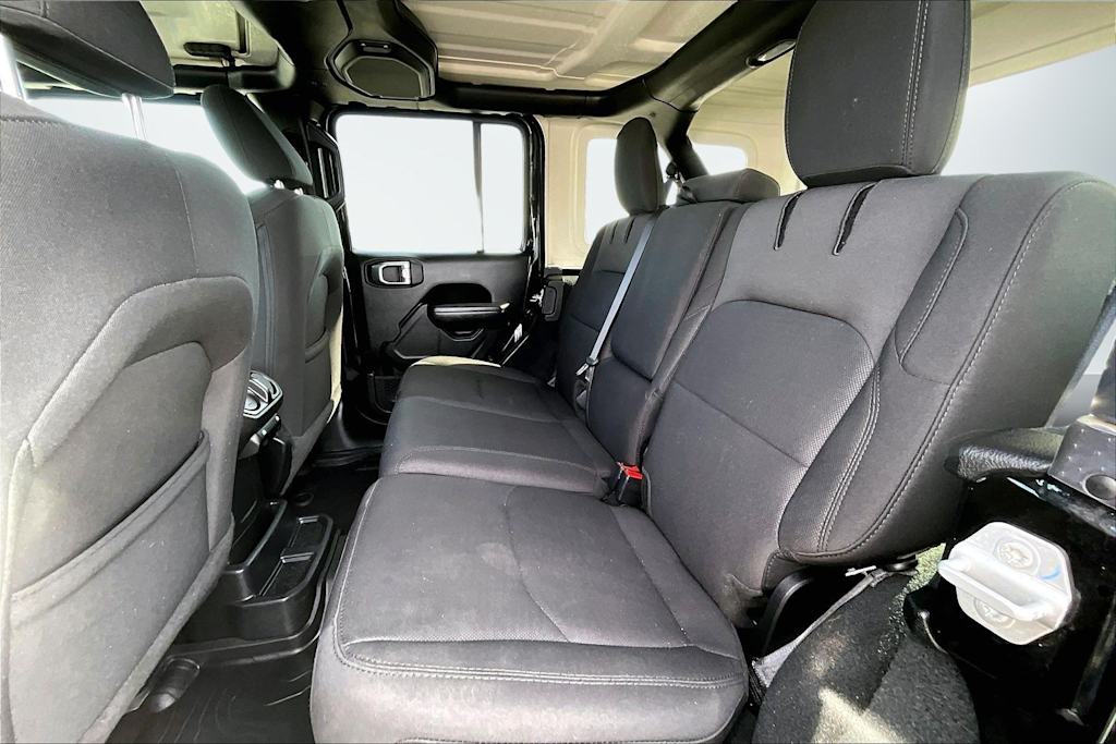 Thumbnail: 2023 Jeep Wrangler - 28