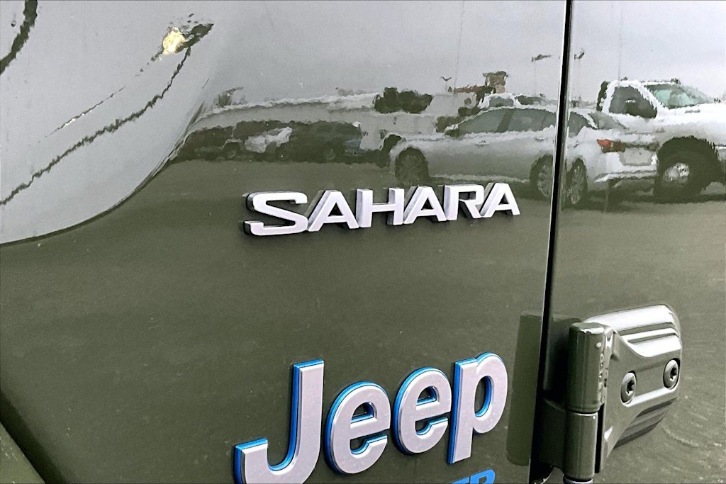 Thumbnail: 2021 Jeep Wrangler - 7