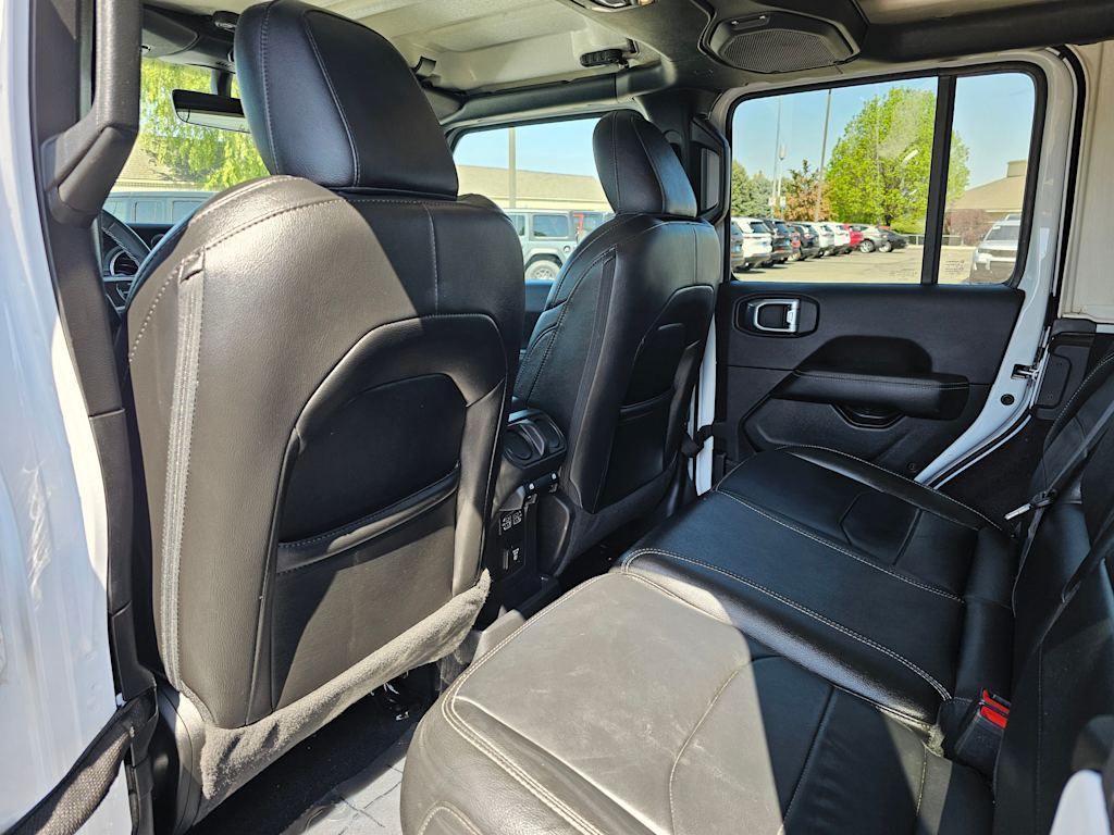 2023 Jeep Wrangler Unlimited Sahara 4xe 12