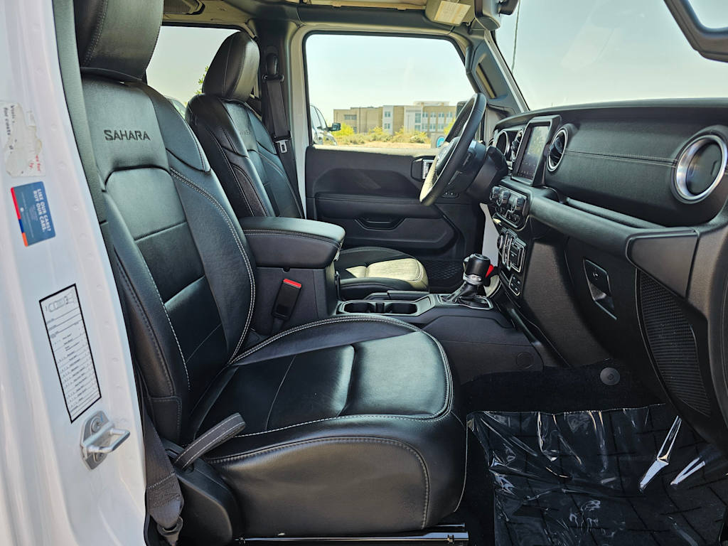 2023 Jeep Wrangler Unlimited Sahara 4xe 11