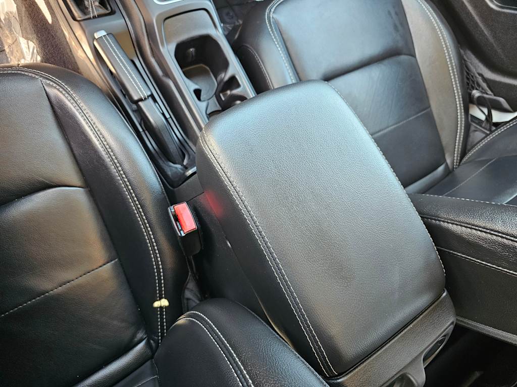 2023 Jeep Wrangler Unlimited Sahara 4xe 26