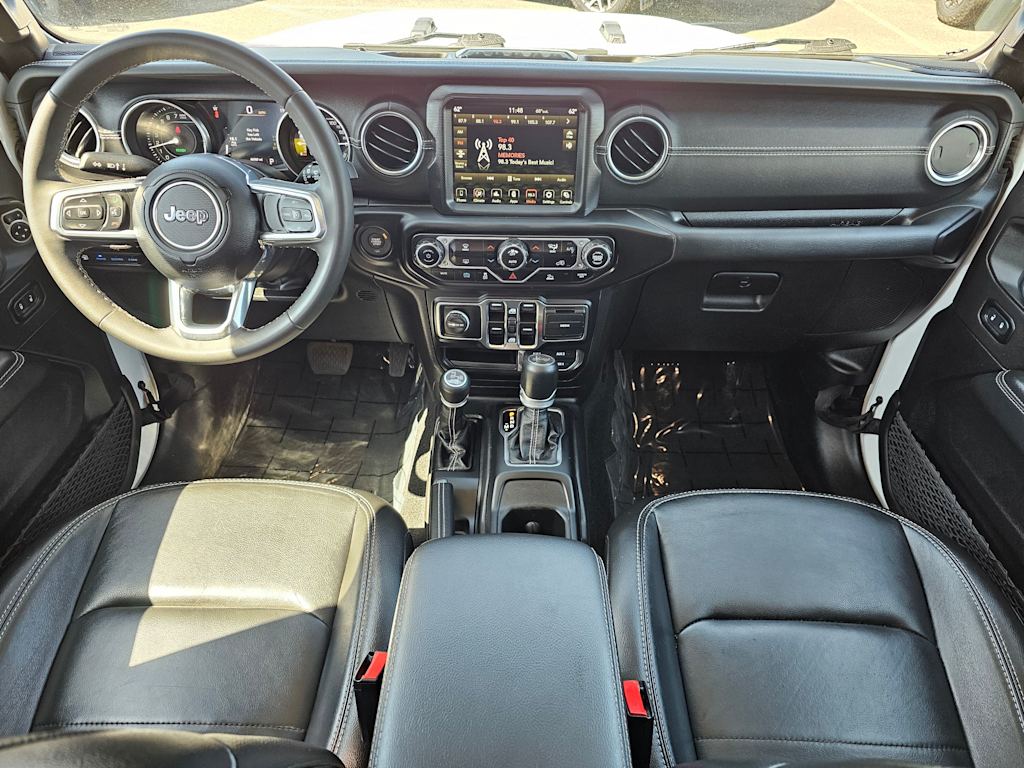 2023 Jeep Wrangler Unlimited Sahara 4xe 9