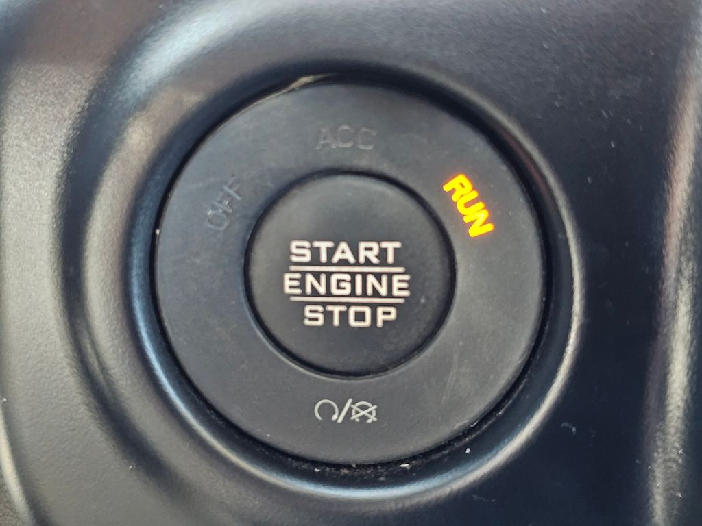 2023 Jeep Wrangler Unlimited Sahara 4xe 25