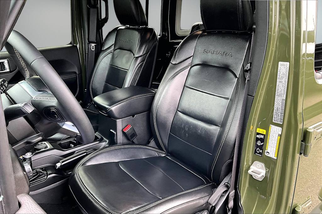 Thumbnail: 2023 Jeep Wrangler - 10