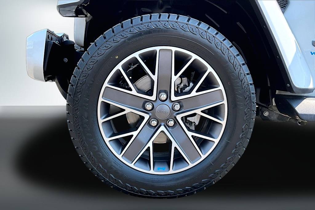 Thumbnail: 2022 Jeep Wrangler - 8